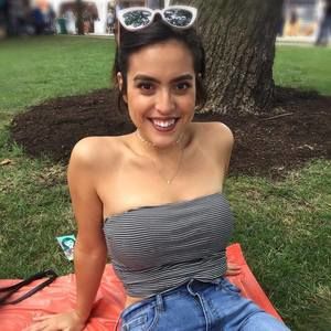 Meet your Posher, Amarelis